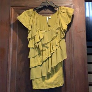 Sleeveless blouse with ruffles olive color
